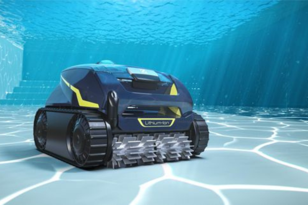 Advancements and Expert Recommendations for Robotic Pool Cleaners