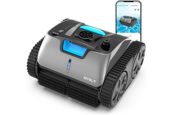 Choosing the Right Robotic Pool Cleaner for Your Inground Pool