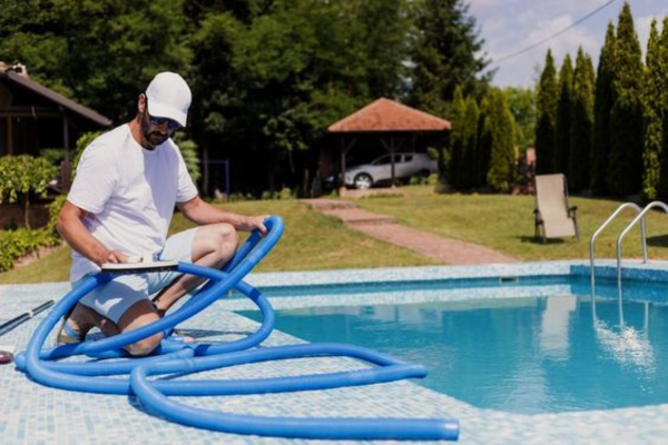 Installation and Operation of Suction Pool Cleaners