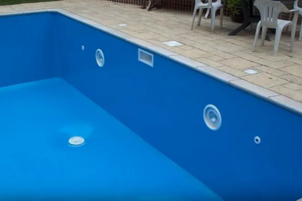 Signs of Pool Issues and Repairs