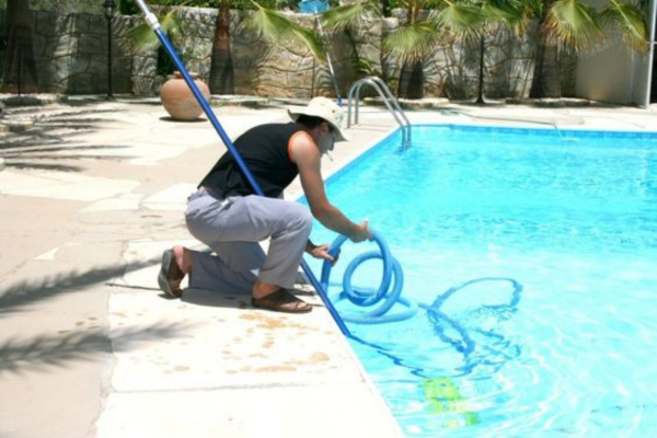 Professional Pool Cleaning Service: Keep Your Pool Sparkling Clean