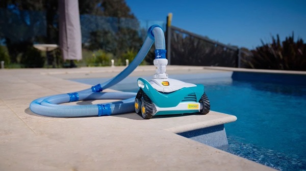 Upgrading Your Pool Cleaning Experience with Baracuda Accessories