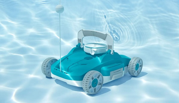 The Rise of the Robotic Pool Cleaner: Automation for a Sparkling Pool