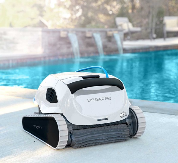 Finding the Best Dolphin Pool Cleaner for Your Budget