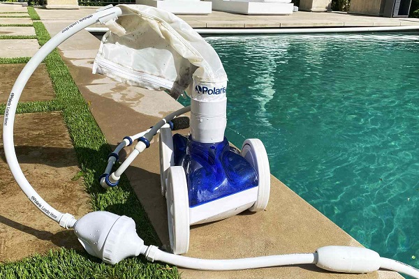 Integrating a Polaris pool cleaner with your existing pool equipment