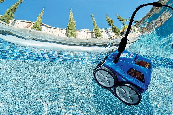 Maintaining your Polaris pool cleaner for peak performance