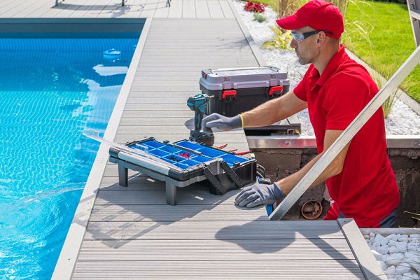 Repair or replace pool equipment: Guiding new pool service businesses