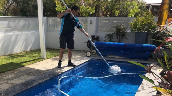 Breaking Down the Average Pool Service Cost