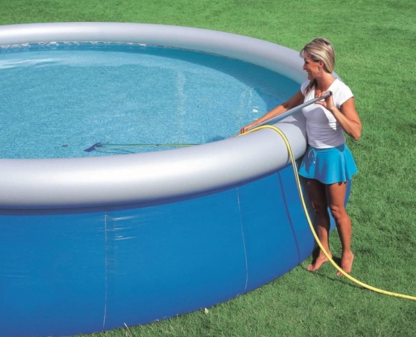 Unique features of top garden hose pool vacuums