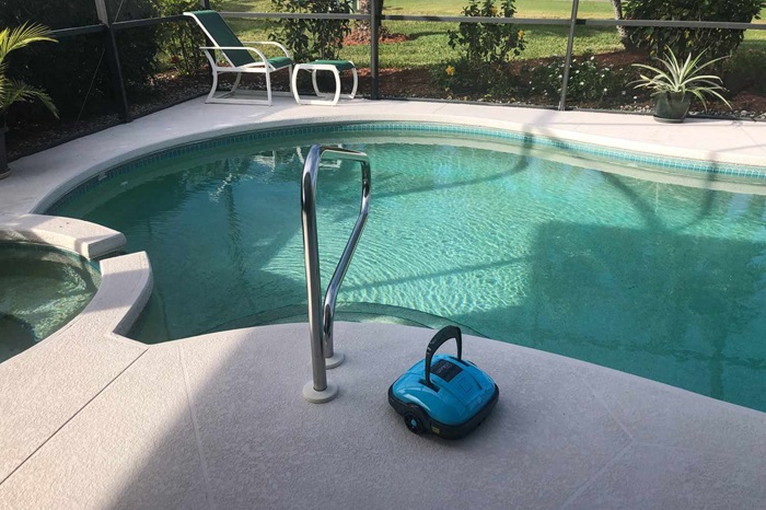 A Guide to Getting Your Robotic Pool Cleaner Running Smoothly