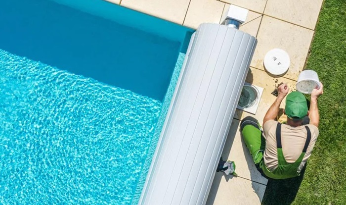 Maintaining a Sparkling Oasis: Pool Cleaning Services in Dallas